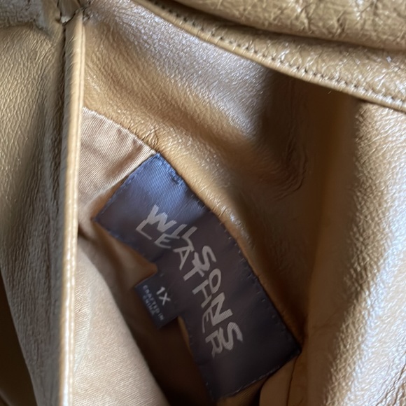 Wilson faux fur lined leather coat. - Picture 3 of 10